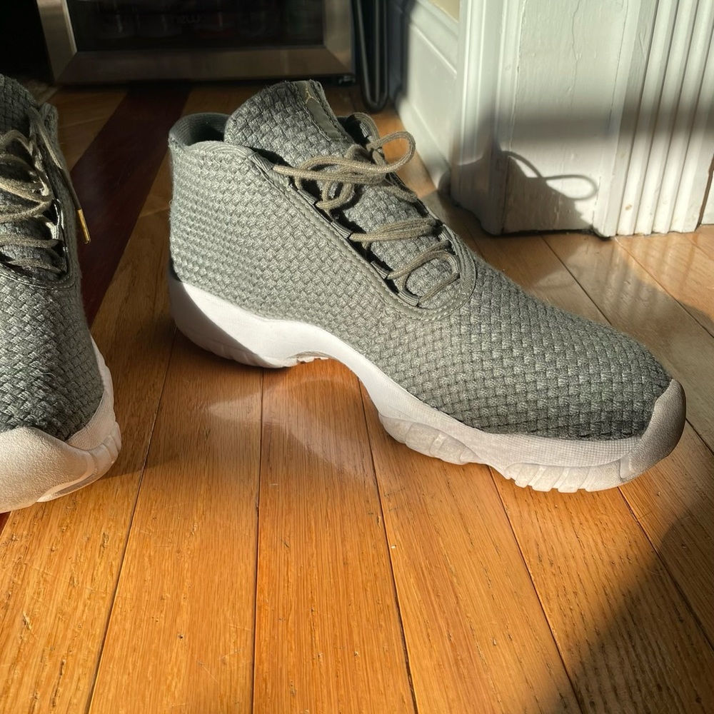 AIR JORDAN FUTURE IRON GREEN size 13